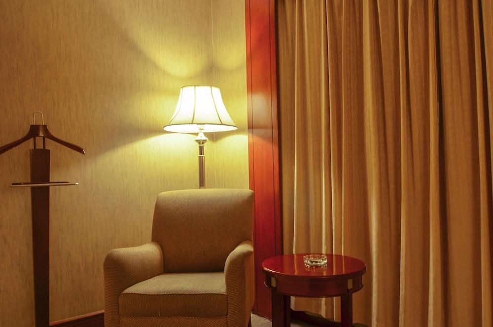 Majesty Plaza 上海市 エクステリア 写真