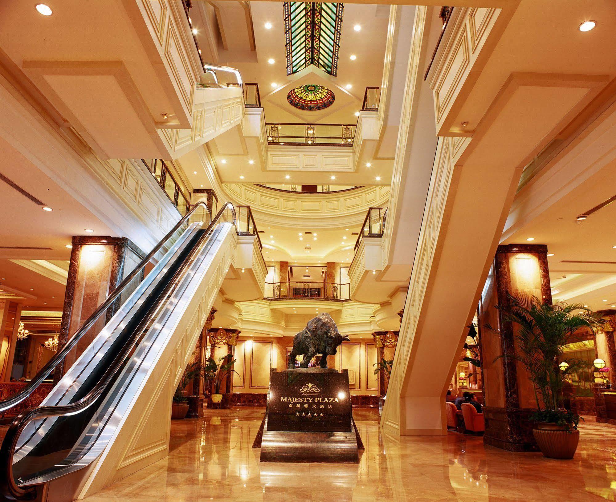 Majesty Plaza 上海市 エクステリア 写真